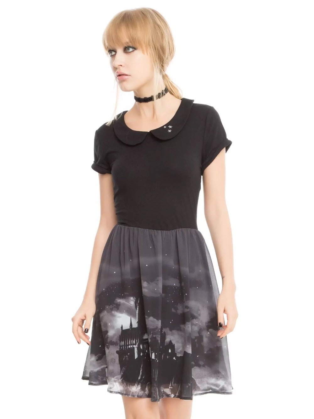 Hot Topic Harry Potter Hogwarts Landscape Skater Dress | Medium